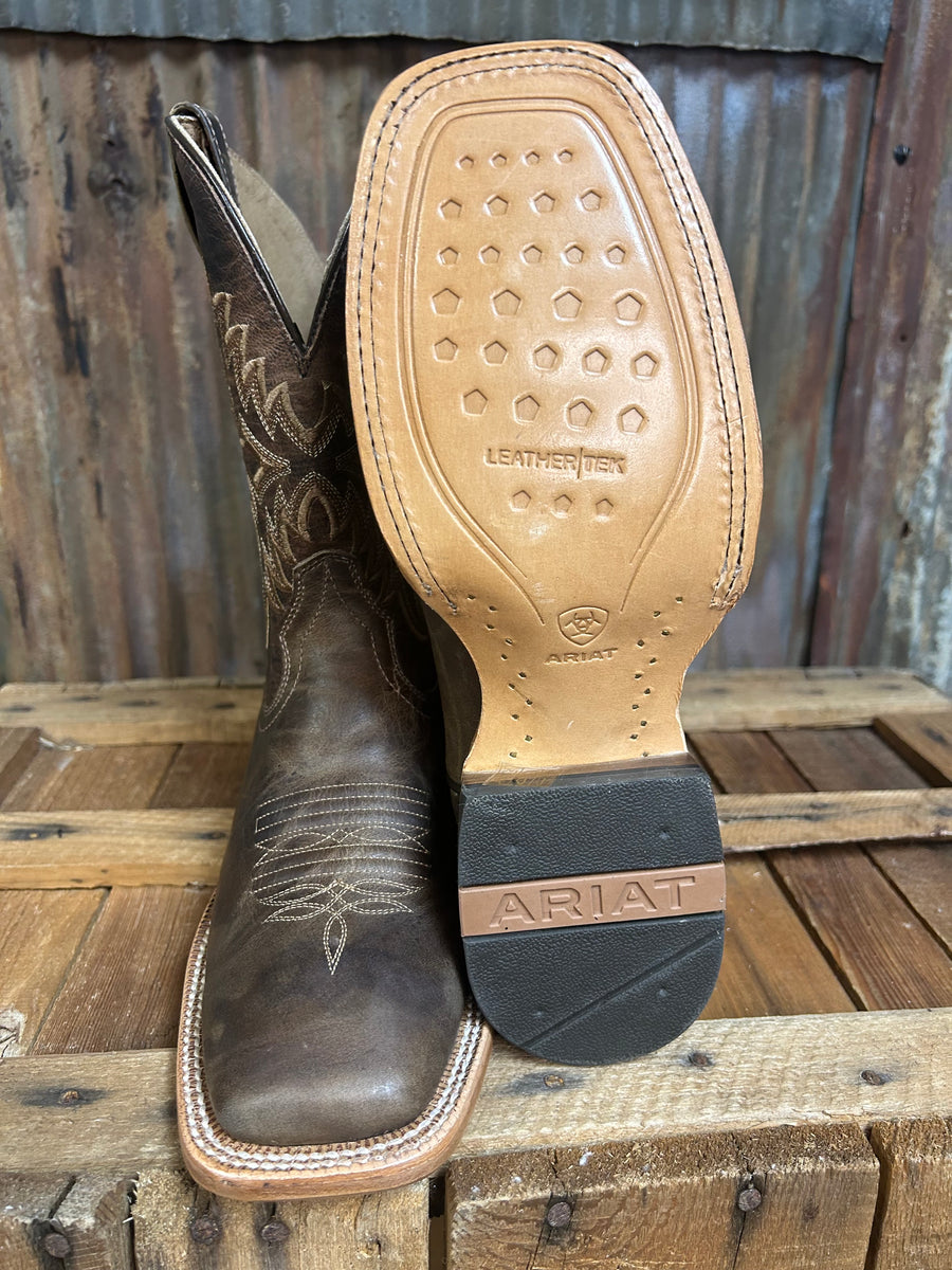 Ariat Point Ryder Cowboy Boot – Gilleys Western*Work*Outdoor